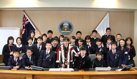 �F�J�s���ی𗬋���@��Q�S�񒆍����z�[���X�e�C�c�A�[