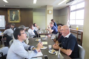 �F�J�s���ی𗬋���@�O���l�Ɖp��ł�����ׂ�I