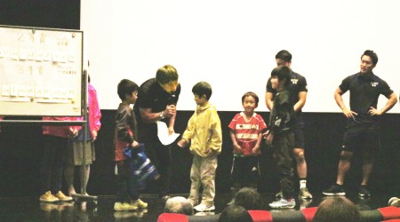 �F�J�s���ی𗬋���@�݂�ȂŃ��O�r�[��Enjoy���悤�I�`��4�񃉃O�r�[�׋���in �V�l�e�B�A���Q�P�`