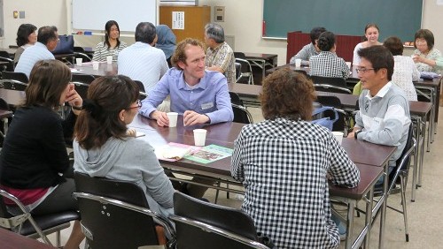 �F�J�s���ی𗬋���@�O���l�Ɖp��ł�����ׂ�