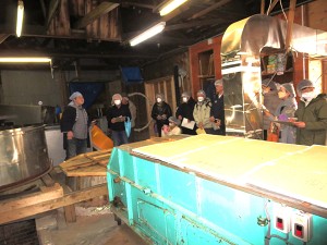 �F�J�s���ی𗬋���@�p��ŗ��j�E������`���Ă݂悤�I