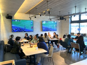 �F�J�s���ی𗬋���@�O���l�Ɖp��ł�����ׂ�I�`�e�q�ҁ`