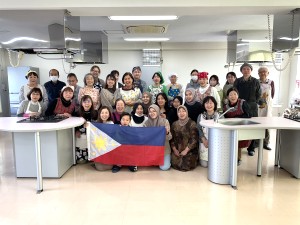 �F�J�s���ی𗬋���@���E�̕�����m�낤�I�`�t�B���s���ҁ`